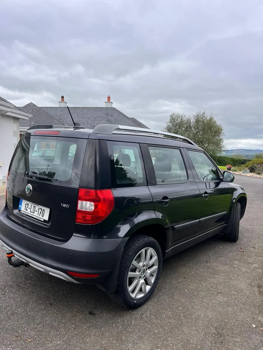 Skoda Yeti 2012 - Image 2