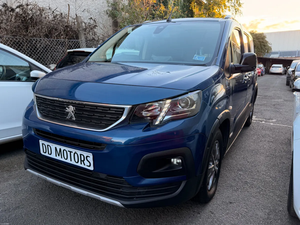 Peugeot Rifter  2022 wheelchair accessible - Image 1