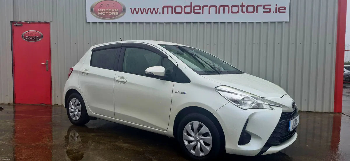 Toyota Vitz/yaris automatic hybrid/petrol 1.5 - Image 2