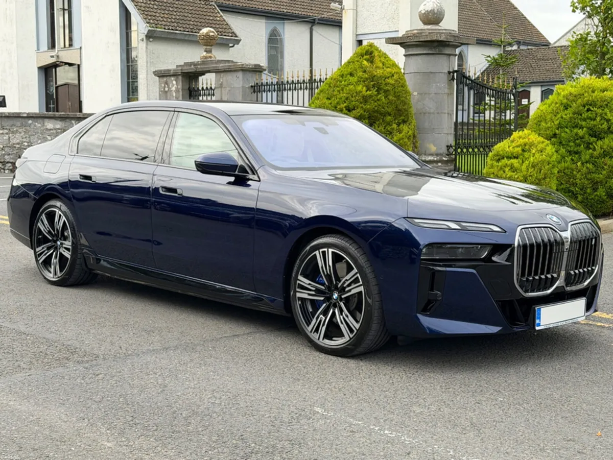 BMW i7 50 M-SPORT AUTO E-DRIVE - Image 1