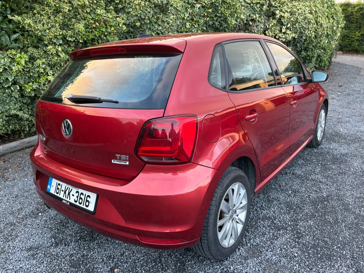 Volkswagen Polo 2016 Automatic - Image 3