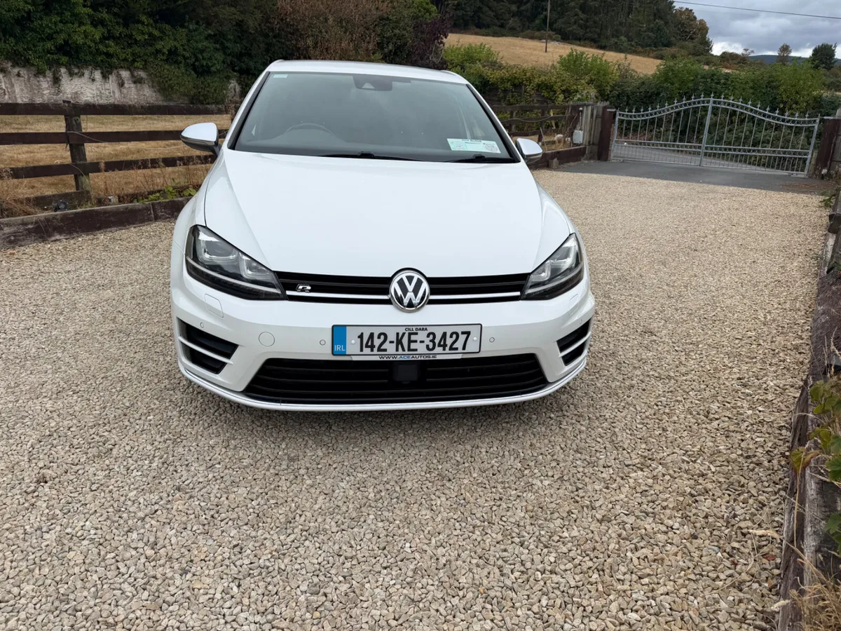 Volkswagen Golf R 2.0 Petrol 4 Motion 300 BHP - Image 4