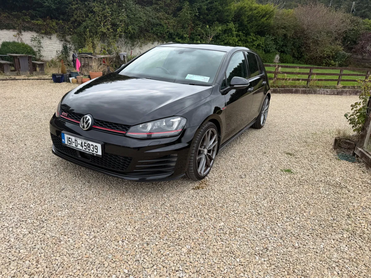 Volkswagen Golf GTI Manual 2.0 2015 - Image 4