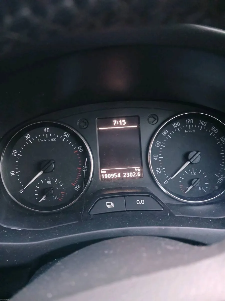 Skoda fabia - Image 5