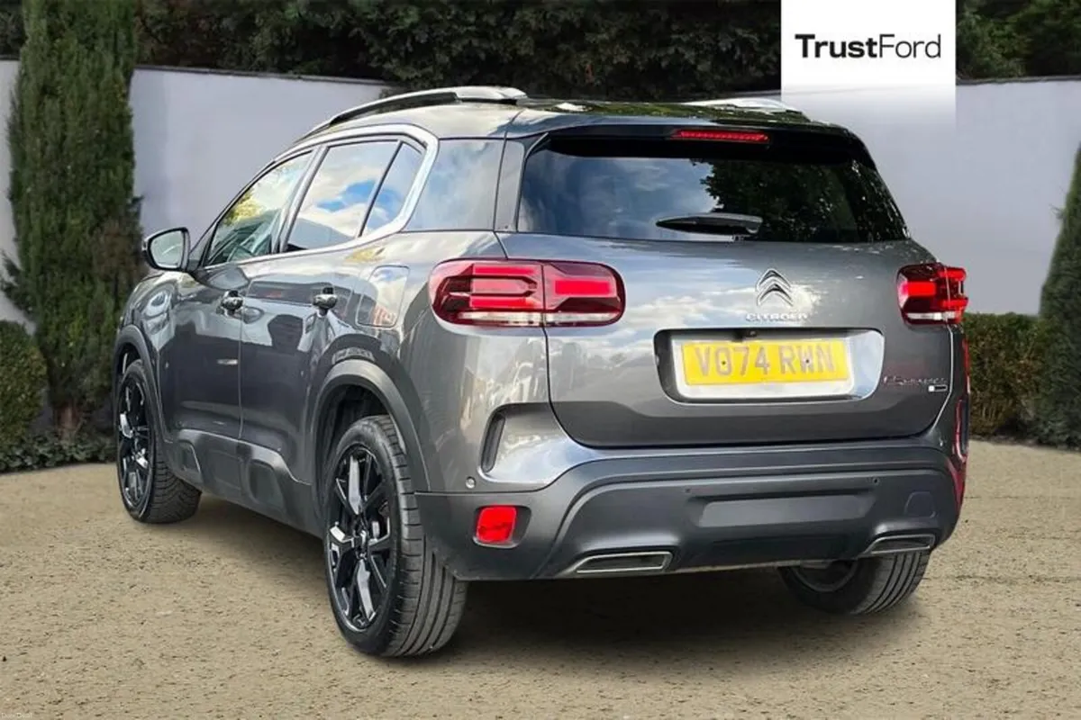 Citroen C5 Aircross 1.6 Plug-in Hybrid E-series 5d - Image 2