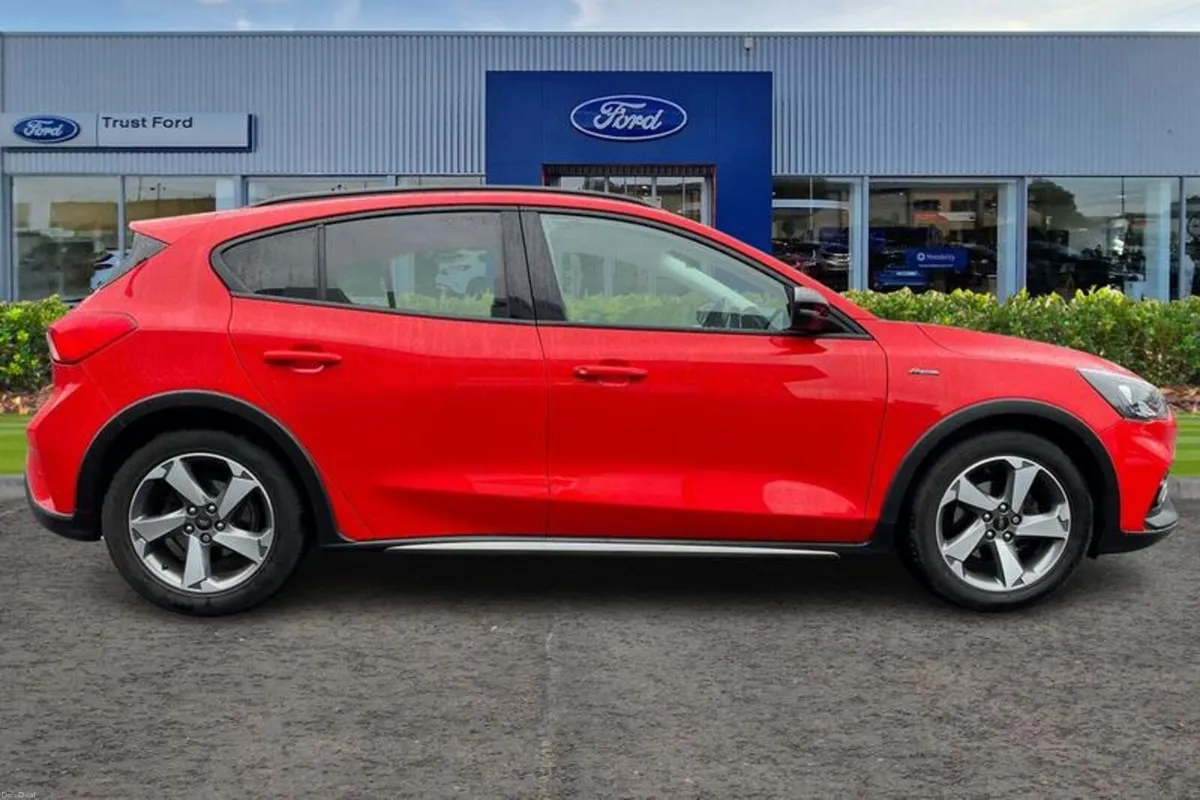 Ford Focus 1.5 EcoBlue 120 Active Edition 5dr - Image 3