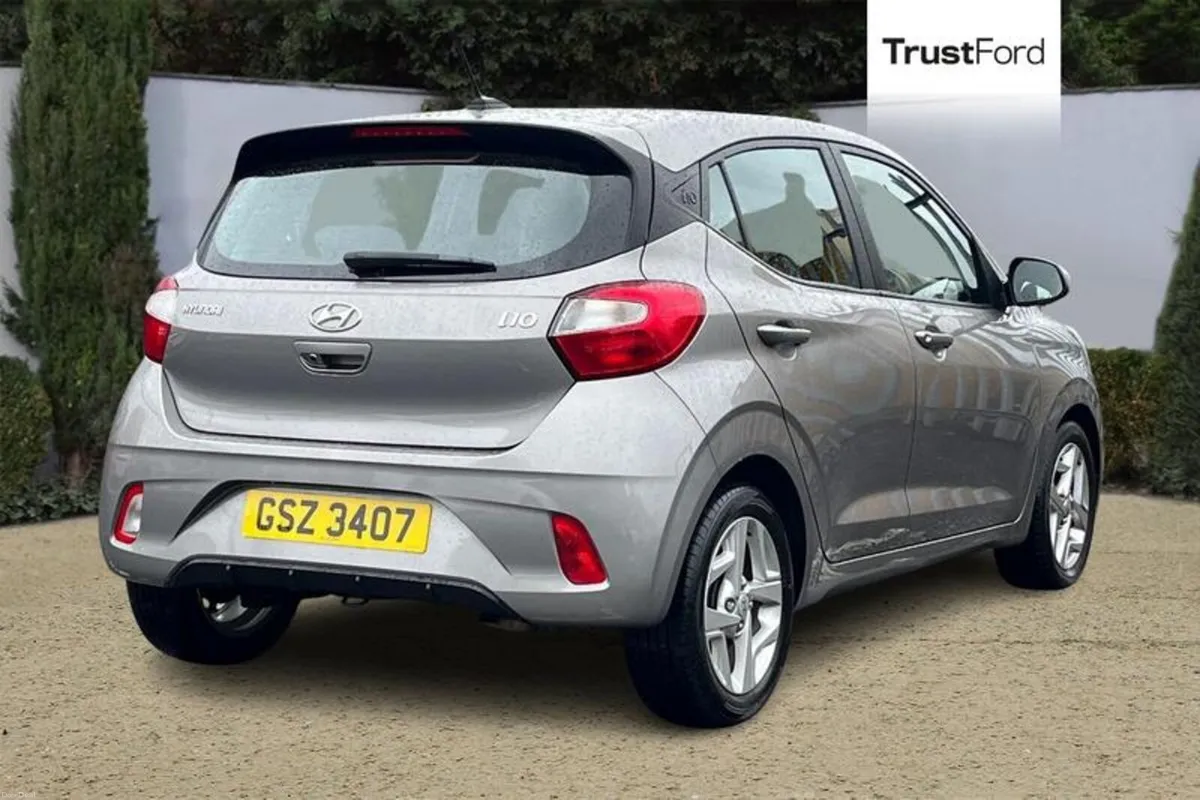 Hyundai i10 1.2 MPi SE Connect 5dr Auto - 12 MONTH - Image 4