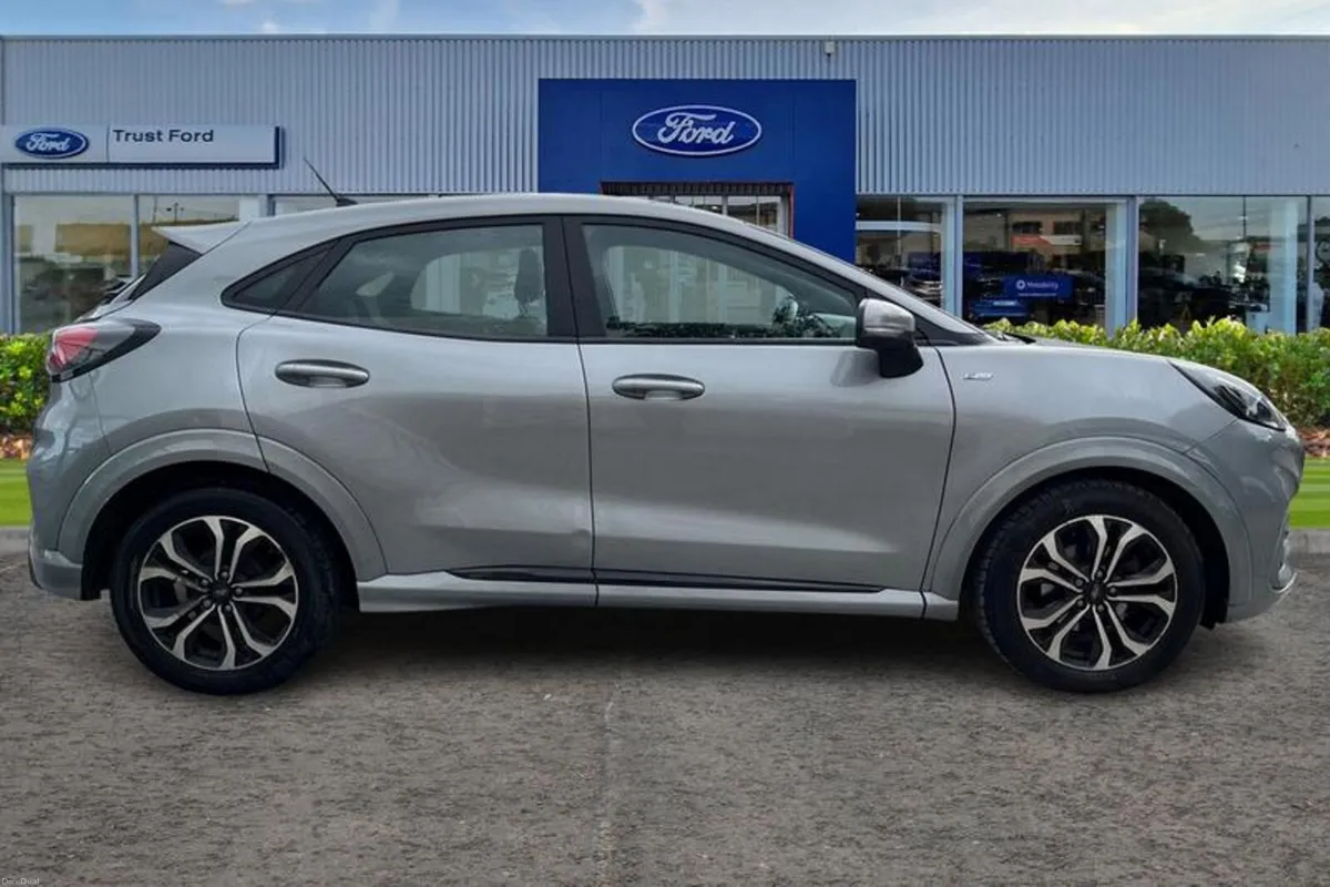 Ford Puma 1.0 EcoBoost Hybrid mHEV ST-Line 5dr - Image 3