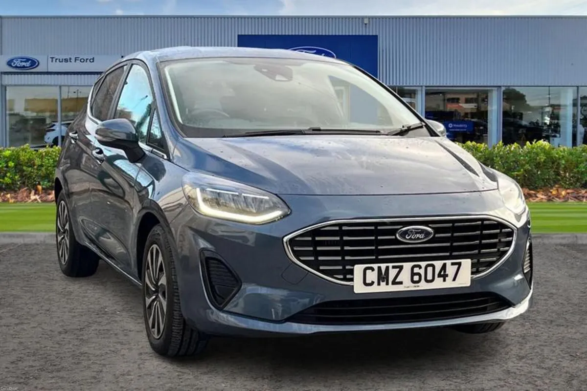 Ford Fiesta 1.0 EcoBoost Hybrid mHEV 125 Titanium - Image 1