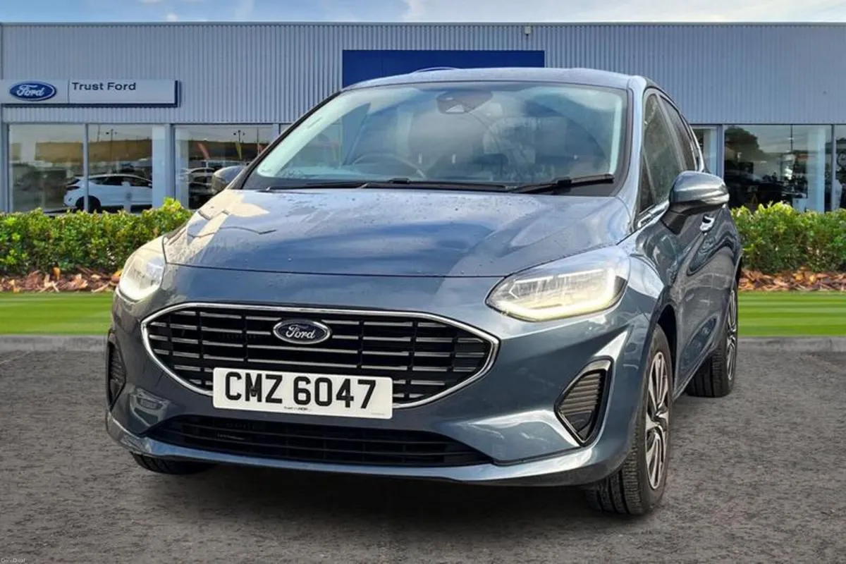 Ford Fiesta 1.0 EcoBoost Hybrid mHEV 125 Titanium - Image 5