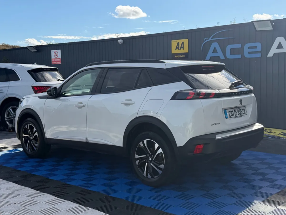 Peugeot 2008 ALLURE - 1.2L PETROL - MANUAL - 12M W - Image 4