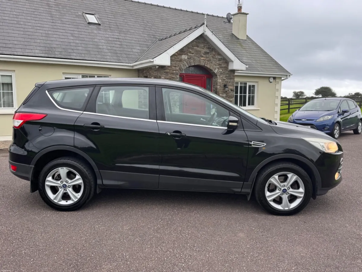 Ford Kuga 2.0 TDCI ZETEC 2WD 140PS 5DR - Image 6