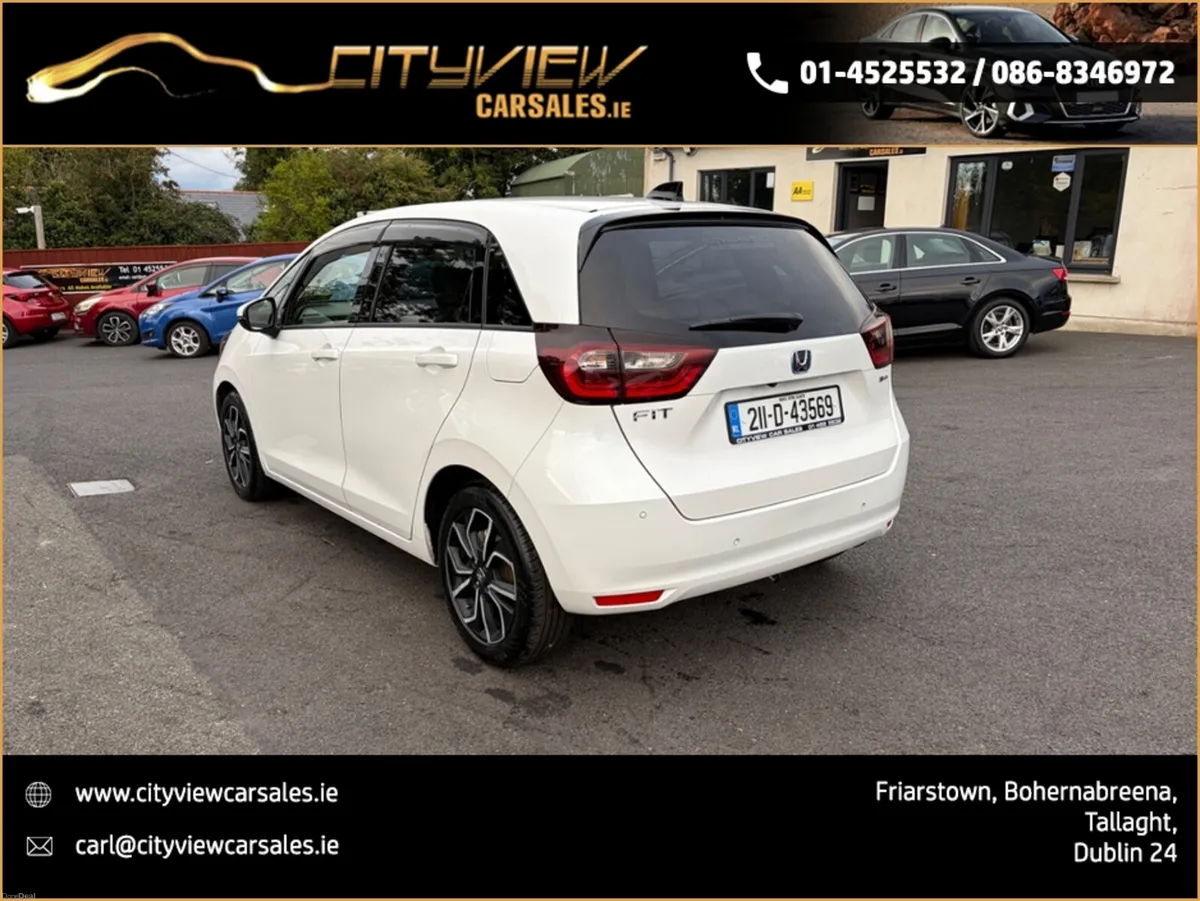 Honda Fit 5DR AUTO HYBRID - Image 6