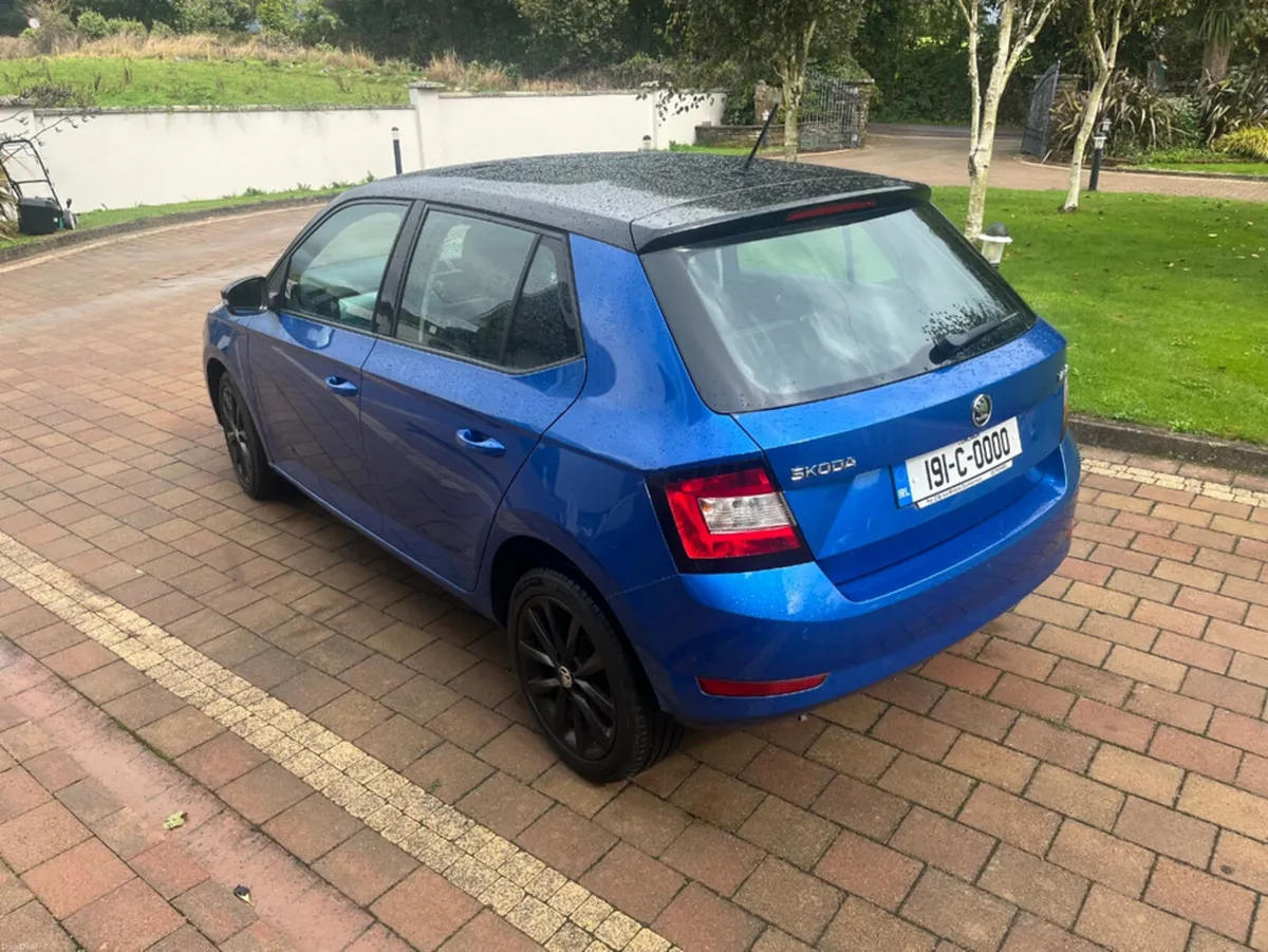 Skoda Fabia COLOUR EDITION TSI - Image 5
