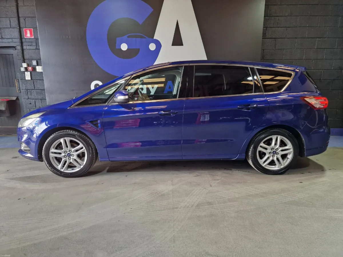 Ford S-Max TITANIUM 2.0 TDCI **SAT NAV, PARKING SE - Image 5