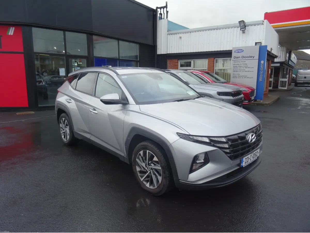 Hyundai Tucson IX35 EXECUTIVE 5DR - Image 2