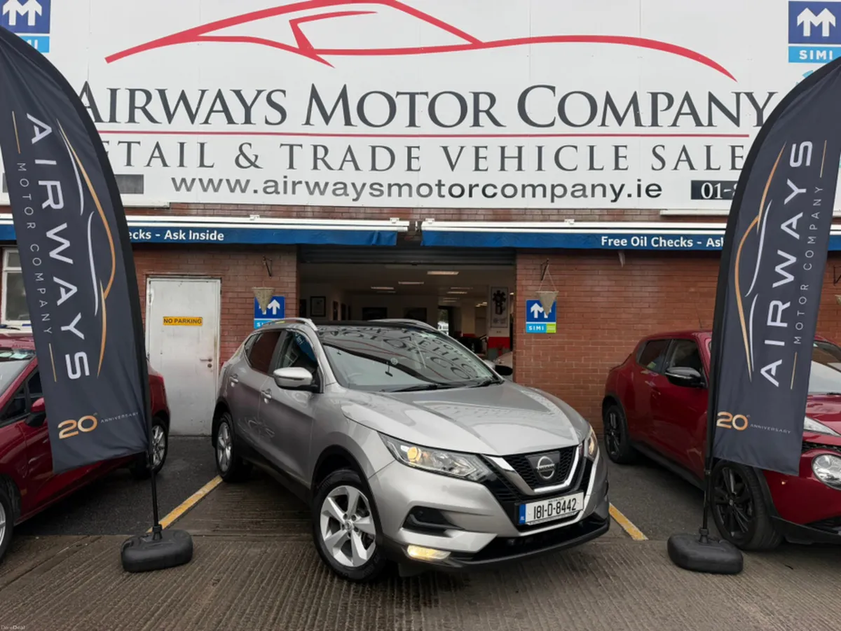 Nissan Qashqai 1.5 DSL SV 5DR - PANROOF - Image 1