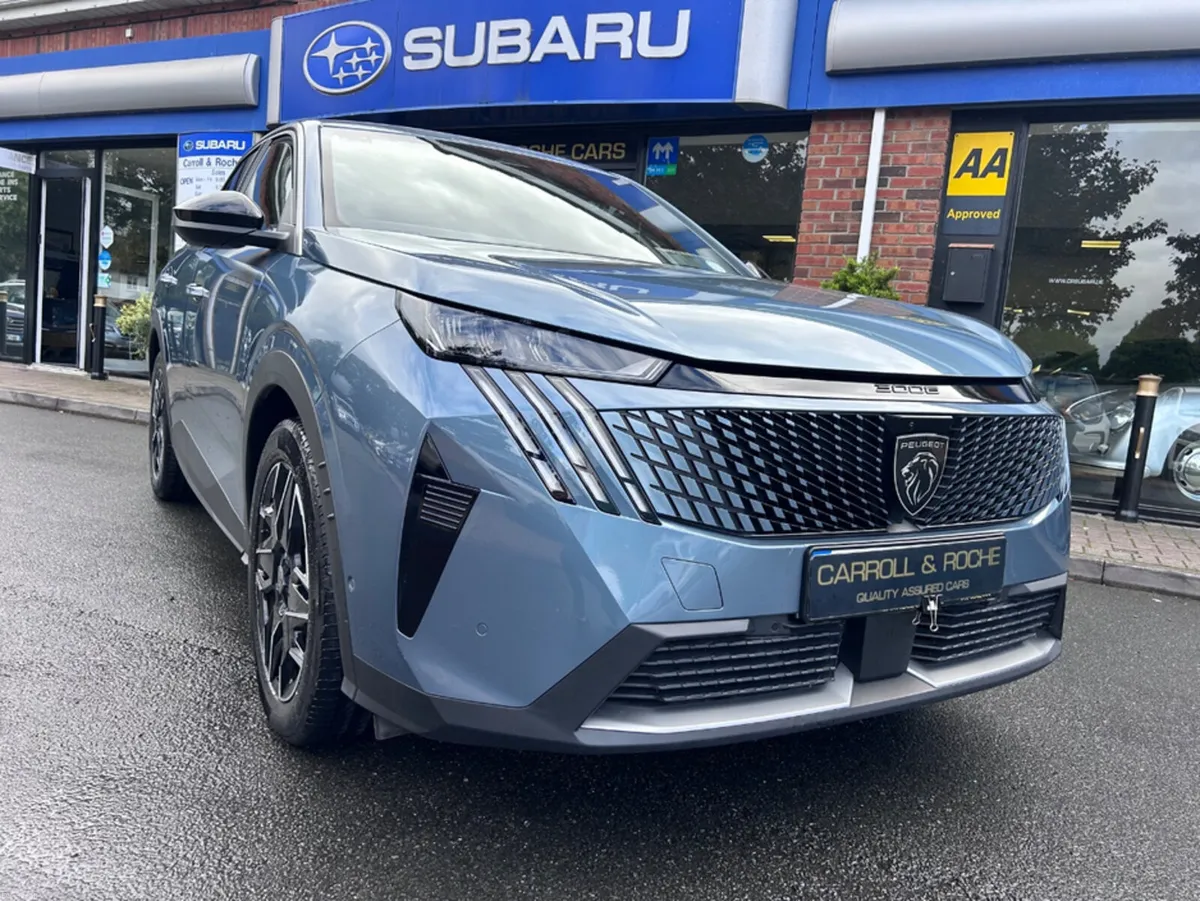 Peugeot 3008 Stunning Hybrid SUV Allure Spec. Auto - Image 3