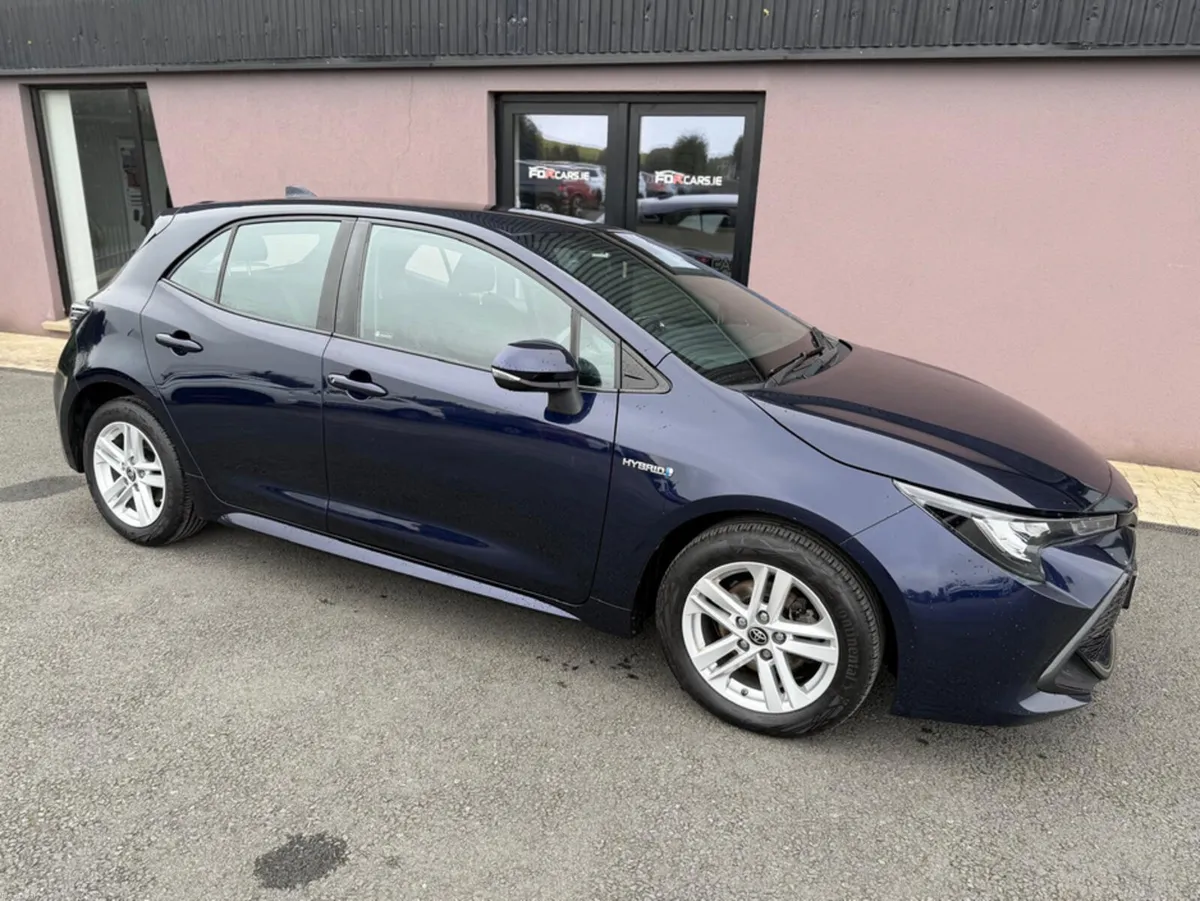 Toyota Corolla ICON HEV CVT - Image 3