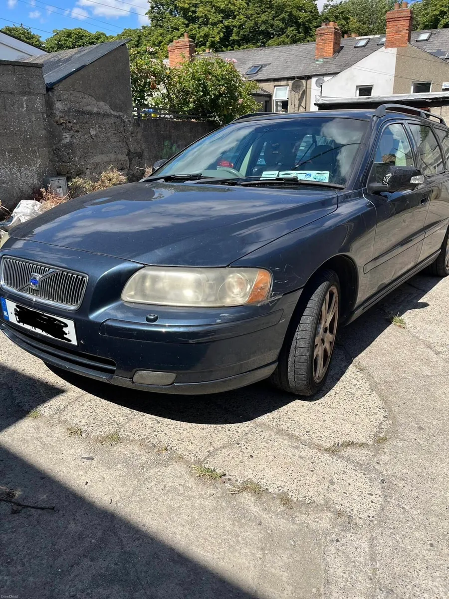 2007 Volvo V70 2.0 petrol automatic - Image 2