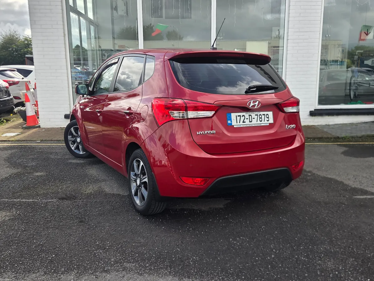 Hyundai ix20 2017 - Image 2