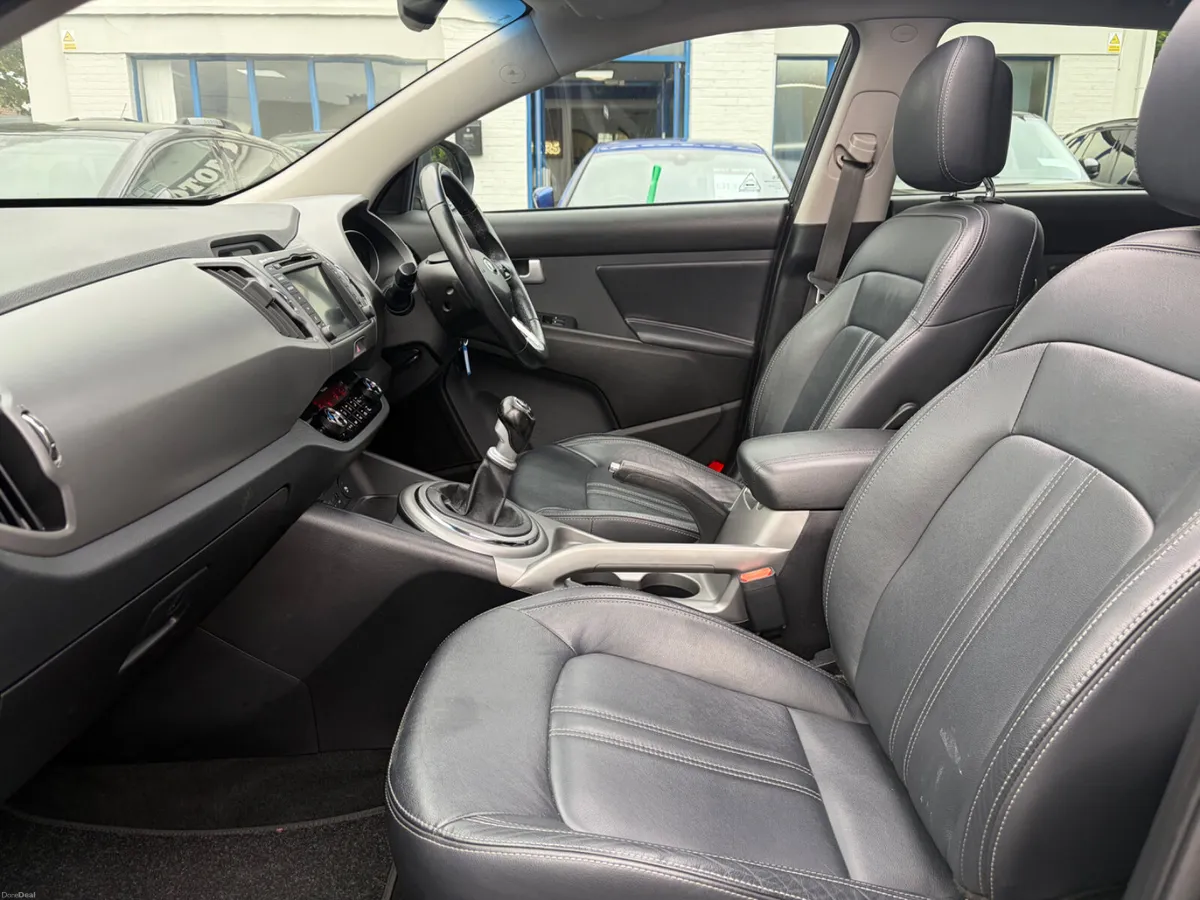 2015 Kia Sportage 1.7 CRDi Platinum | LOW KM | - Image 4