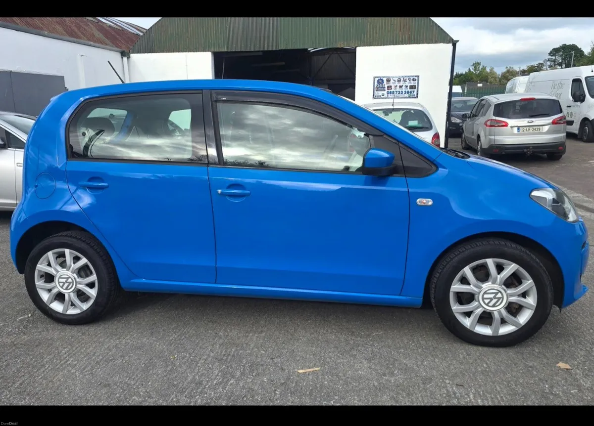 Volkswagen up! 2015 - Image 6