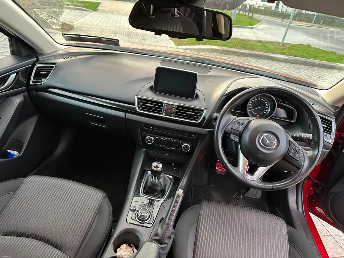 Mazda Mazda3 2015 - Image 3