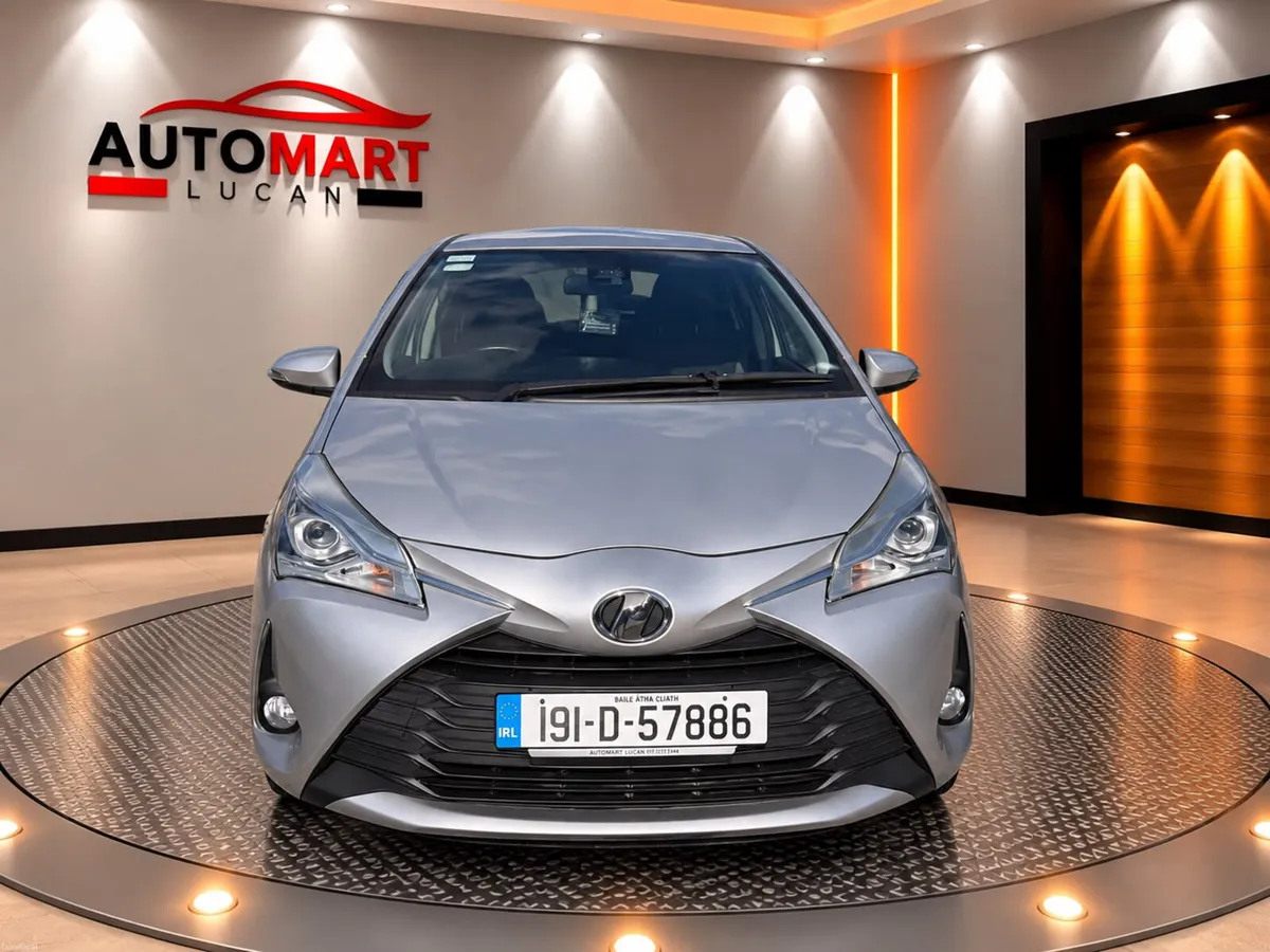 Toyota Vitz  2019 31K KM ONLY( With immobiliser) - Image 3