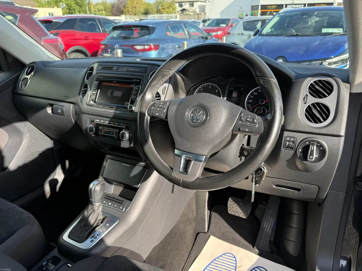 152 VW Tiguan 2.0 TDi Sport Automatic 4Motion 4x4 - Image 5