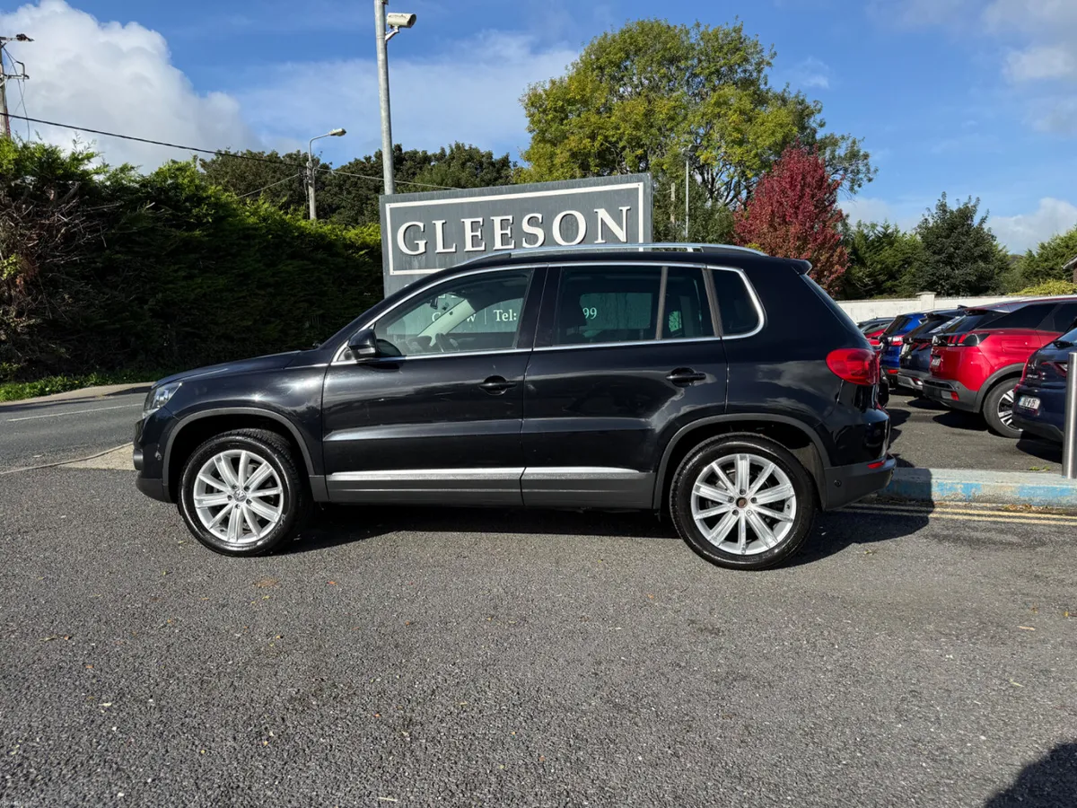 152 VW Tiguan 2.0 TDi Sport Automatic 4Motion 4x4 - Image 2
