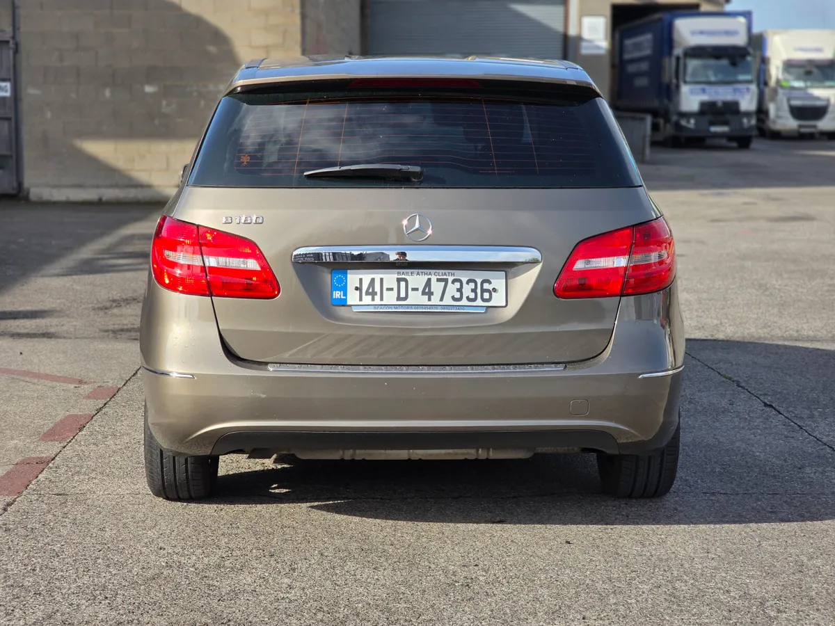 Mercedes B180 1.6 petrol - Image 5