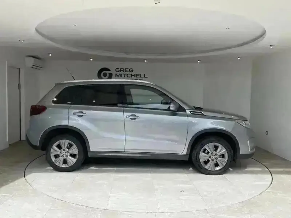 Suzuki Vitara 1.4 Boosterjet 48V Hybrid SZ-T 5dr A - Image 4