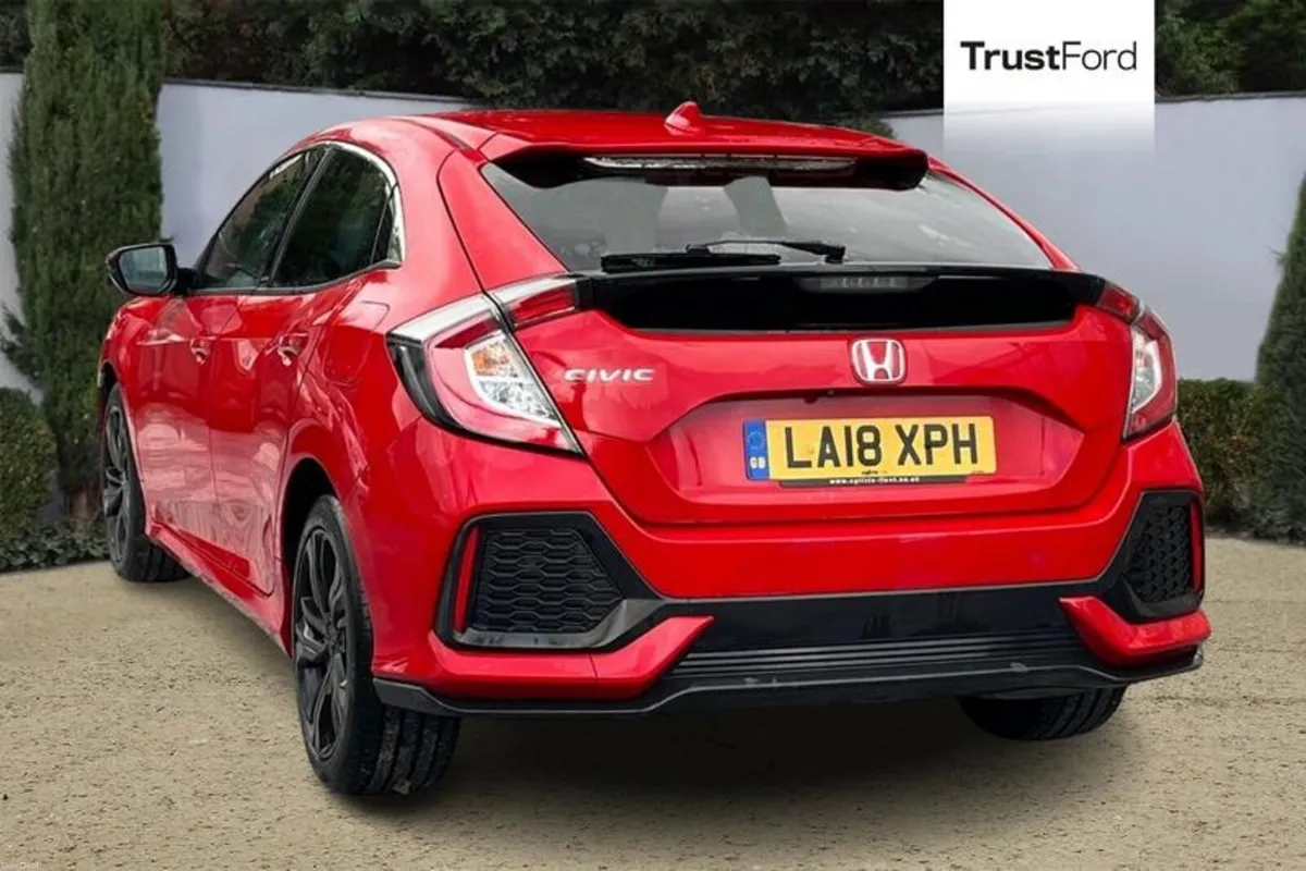 Honda Civic 1.6 i-DTEC SR 5dr - Image 2
