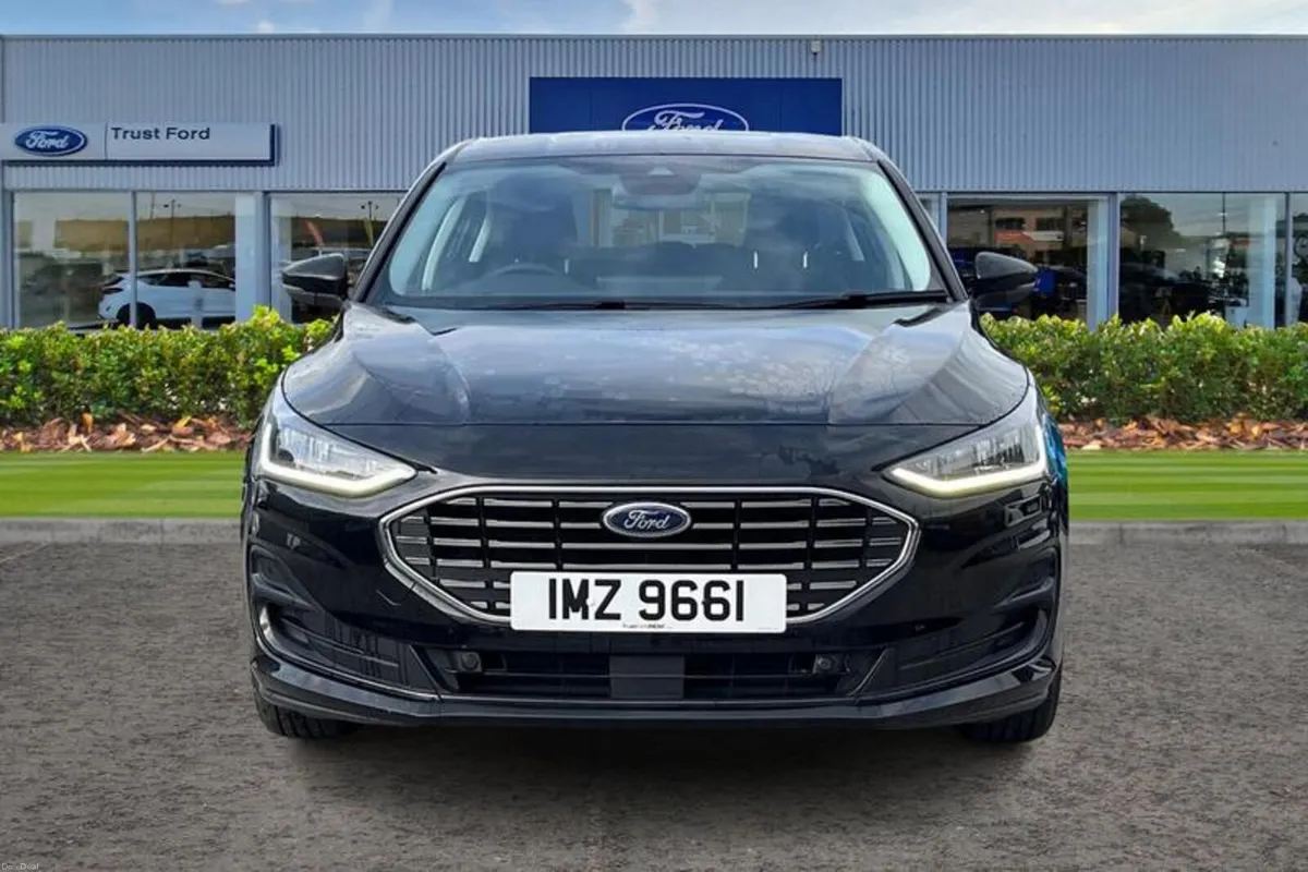 Ford Focus 1.0 EcoBoost Hybrid mHEV Titanium 5dr - Image 6