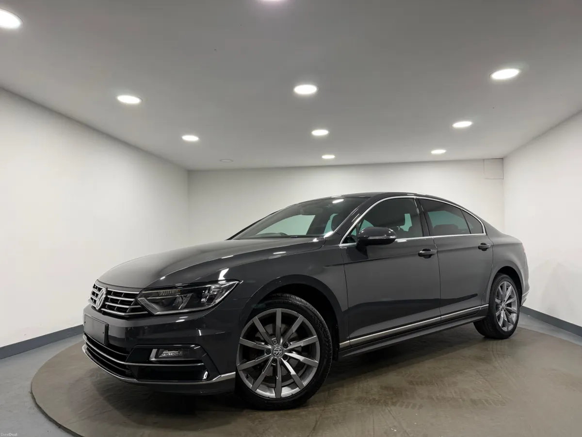 2016 Volkswagen Passat 2.0 TDI R LINE - Image 3