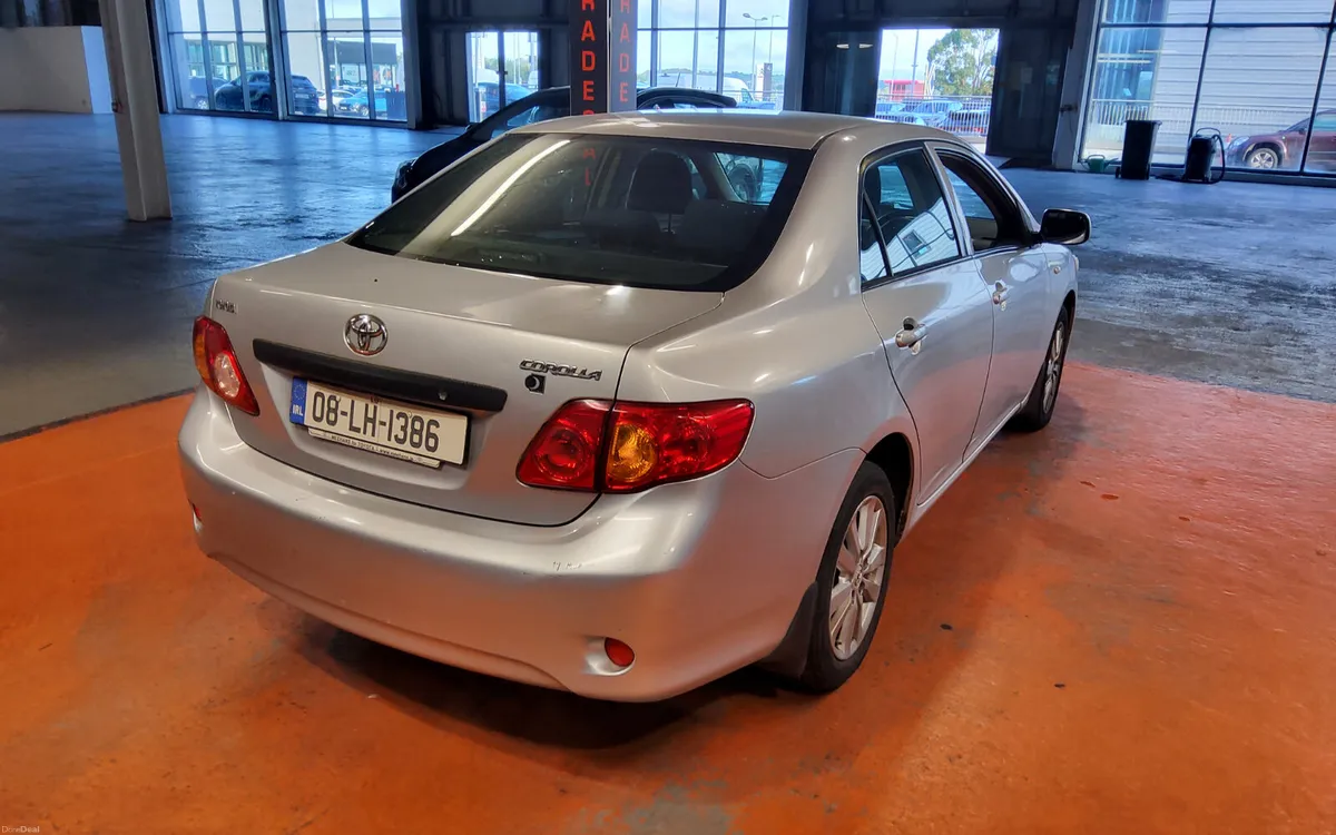 Toyota Corolla 2008 - Image 3