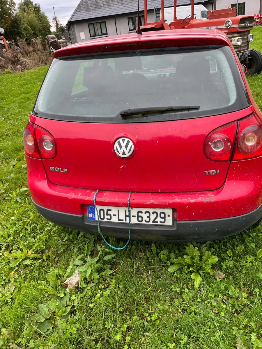 Volkswagen Golf 2005 - Image 2