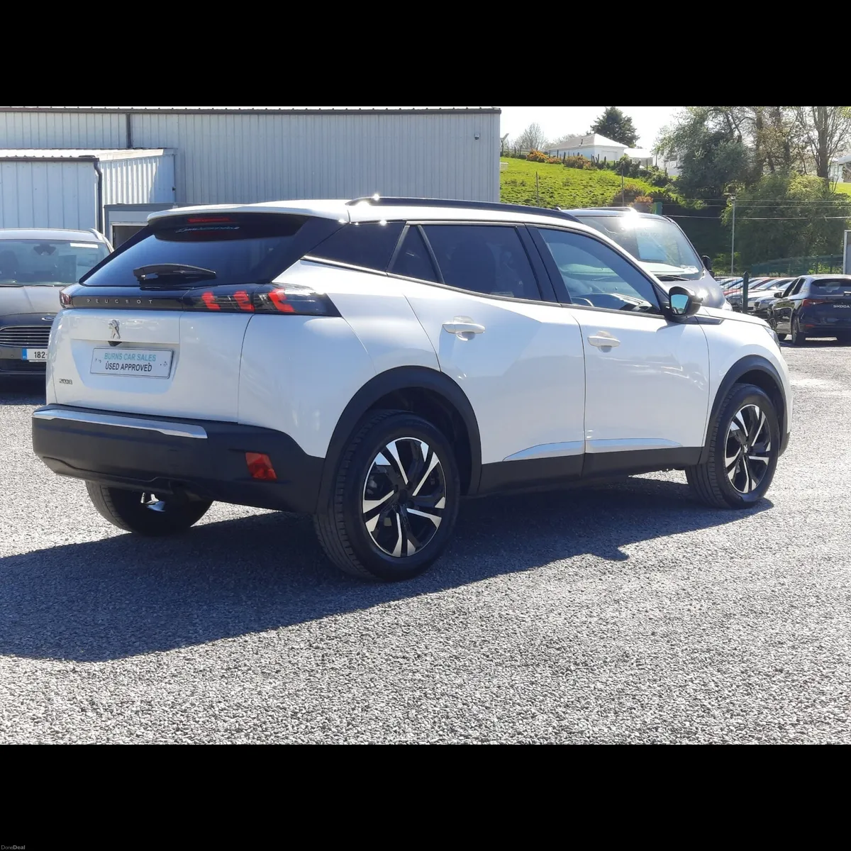 2023 Peugeot 2008 - Image 2
