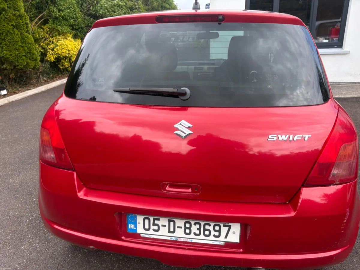 Suzuki Swift 2005 Automatic - Image 2