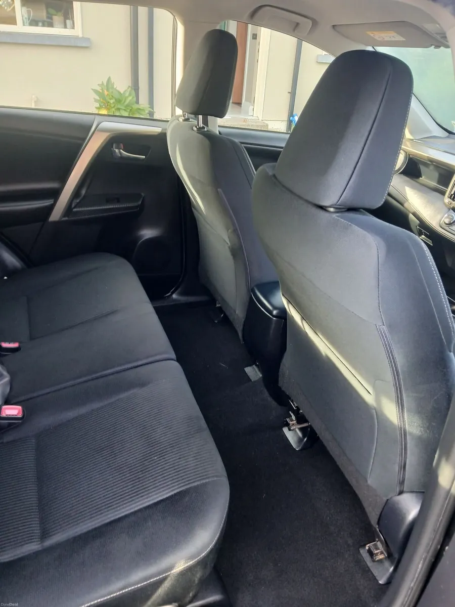 Toyota RAV4 2014 - Image 4