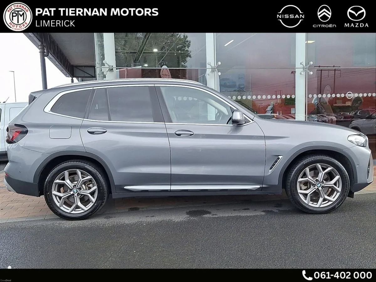 BMW X3 2.0D AUTO X-Drive (MHT) + PAN ROOF - Image 3