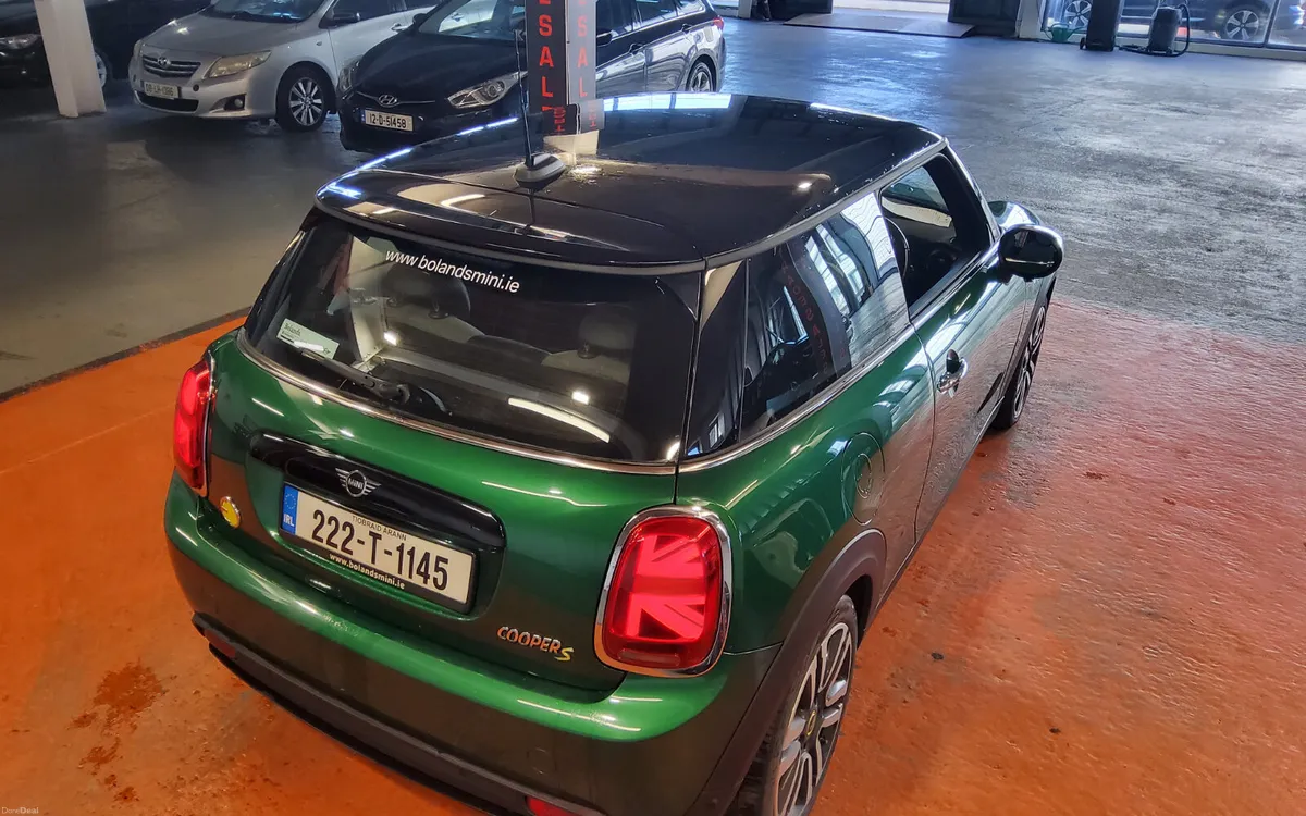 Mini Cooper 2022 - Image 3