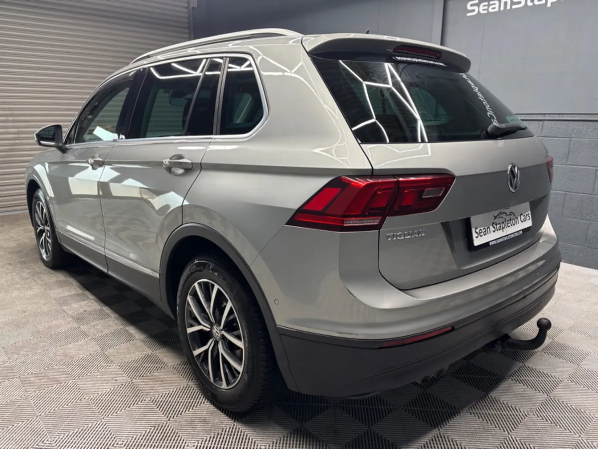Volkswagen Tiguan CL 2.0 TDI MANUAL 6SPEED FWD 150 - Image 5