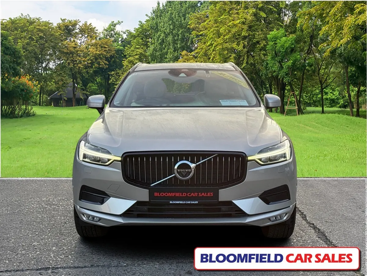 Volvo XC60 2.0D INSCRIPTION, PAN-ROOF // LOW MILEA - Image 2