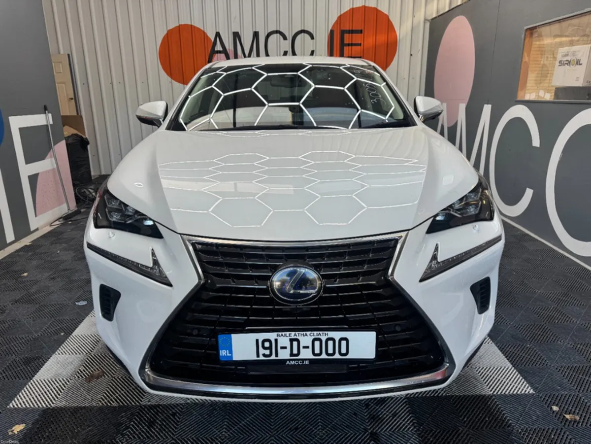 Lexus NX 2019 LEXUS NX 300H I PACKAGE  2.5 AUTOMAT - Image 2