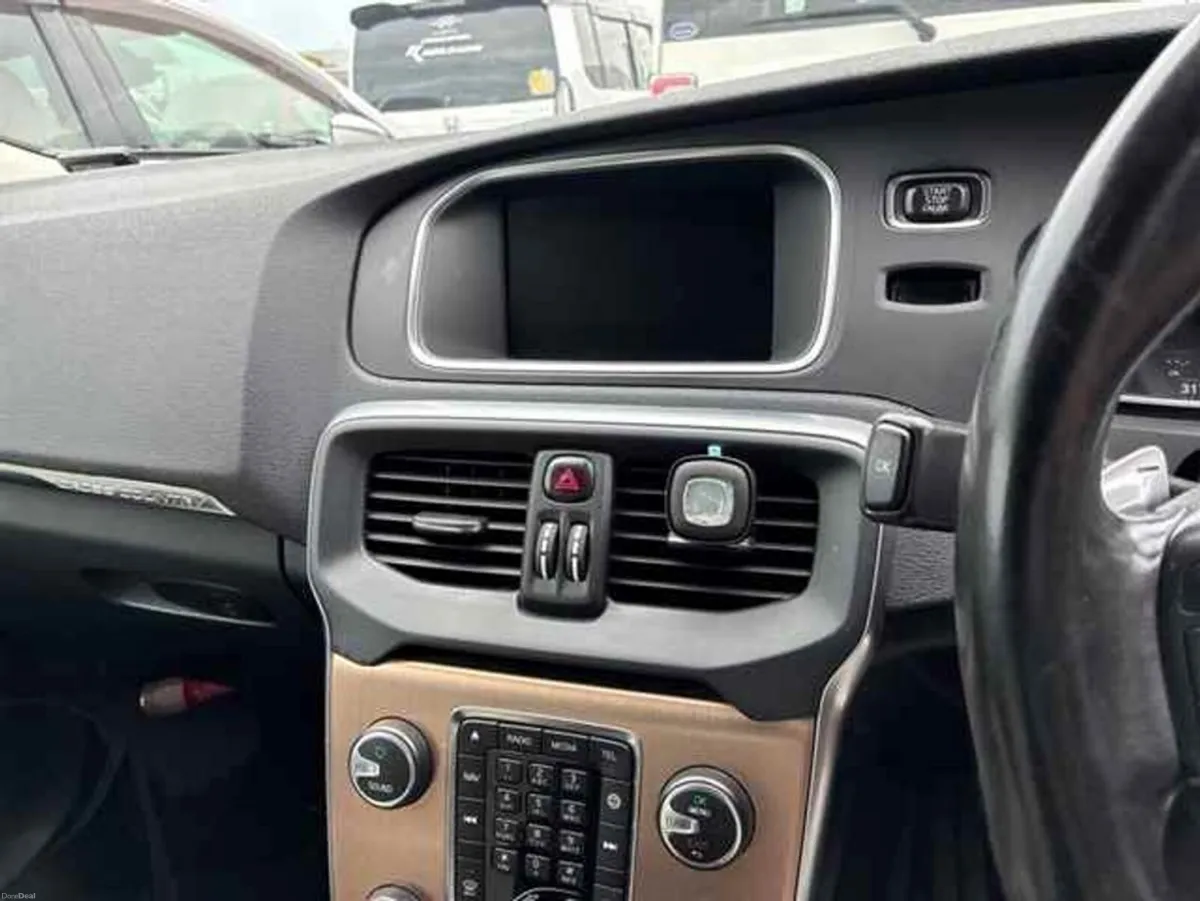 Volvo V40 COMING SOON - Image 6