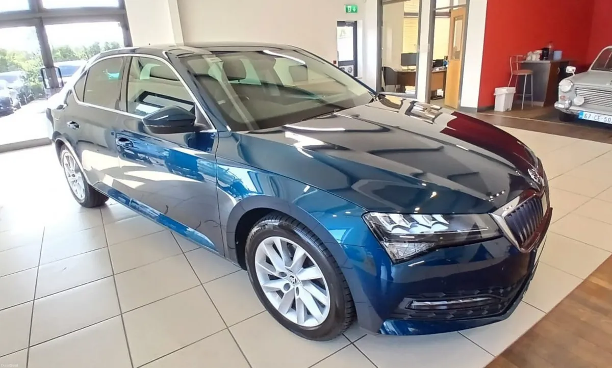 DEAL OF THE MONTH LOW MILAGE Skoda Superb 2023 - Image 2
