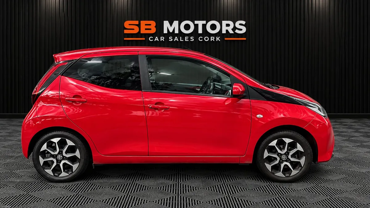 2019 TOYOTA AYGO 1.0 X-PLAY 77K IN STOCK SOON! - Image 2