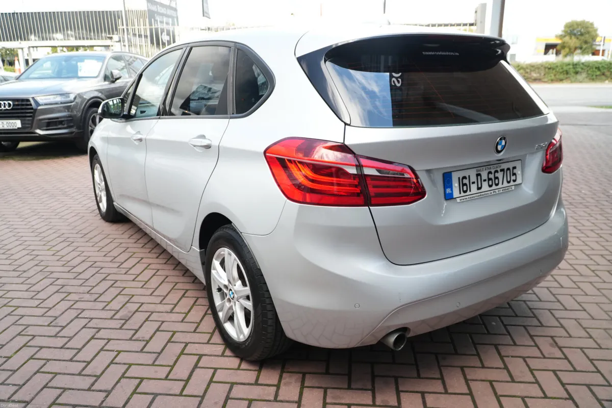 BMW 2-Series 2016 218I 1.5 PETROL 5DR ESTATE - Image 6